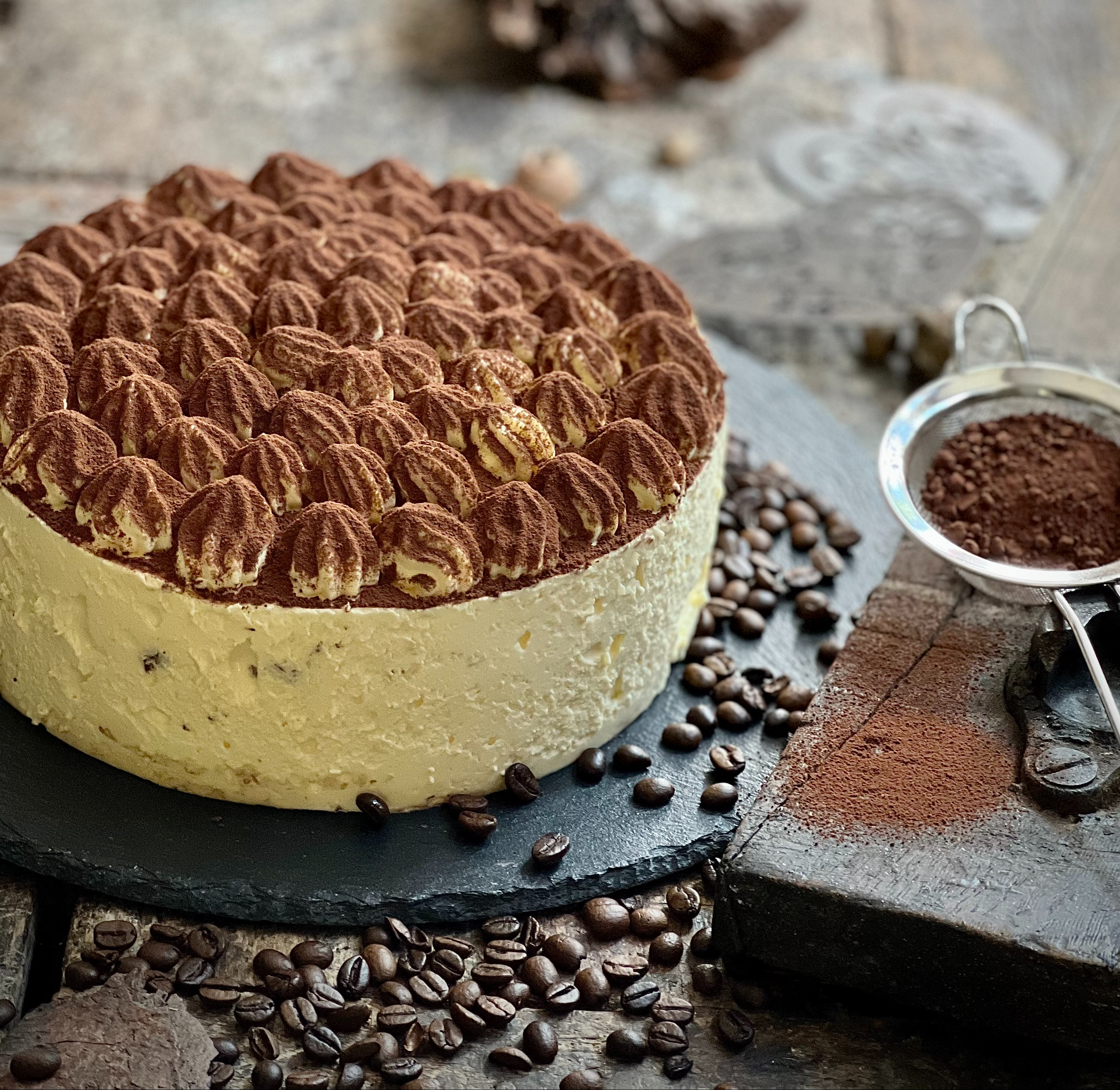 DD2C9B05-941E-4972-887F-502D05AA6551