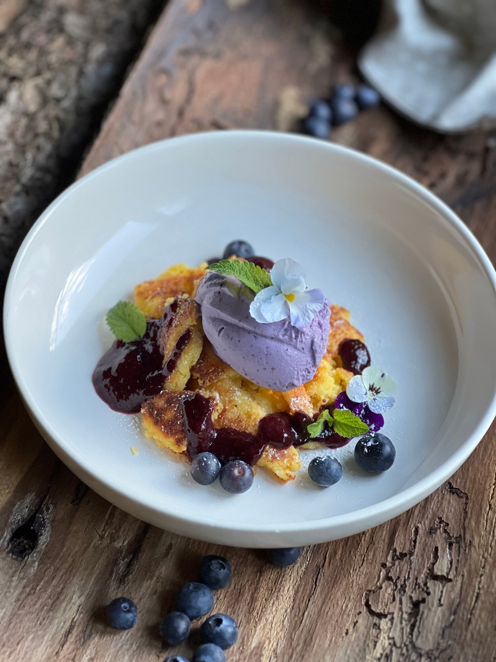 Topfen-Grieß-Schmarren